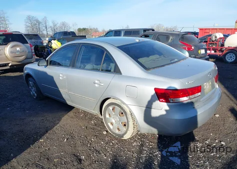 2008 Hyundai Sonata Gls from USA, damaged, VIN 5NPET46C88H398790